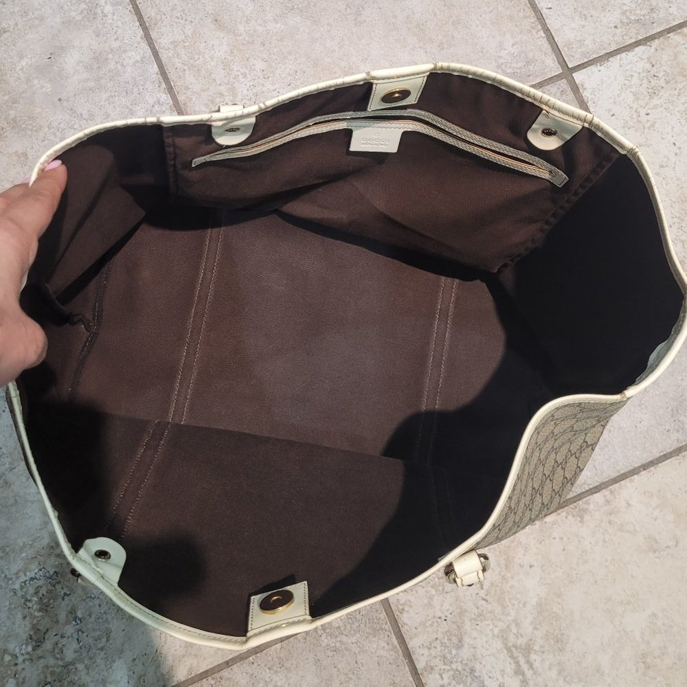 GUCCI**RARE EXTRA LARGE SIZE **20 X 13 X 8** TOTE CREAM/TAN - Picture 4 of 14